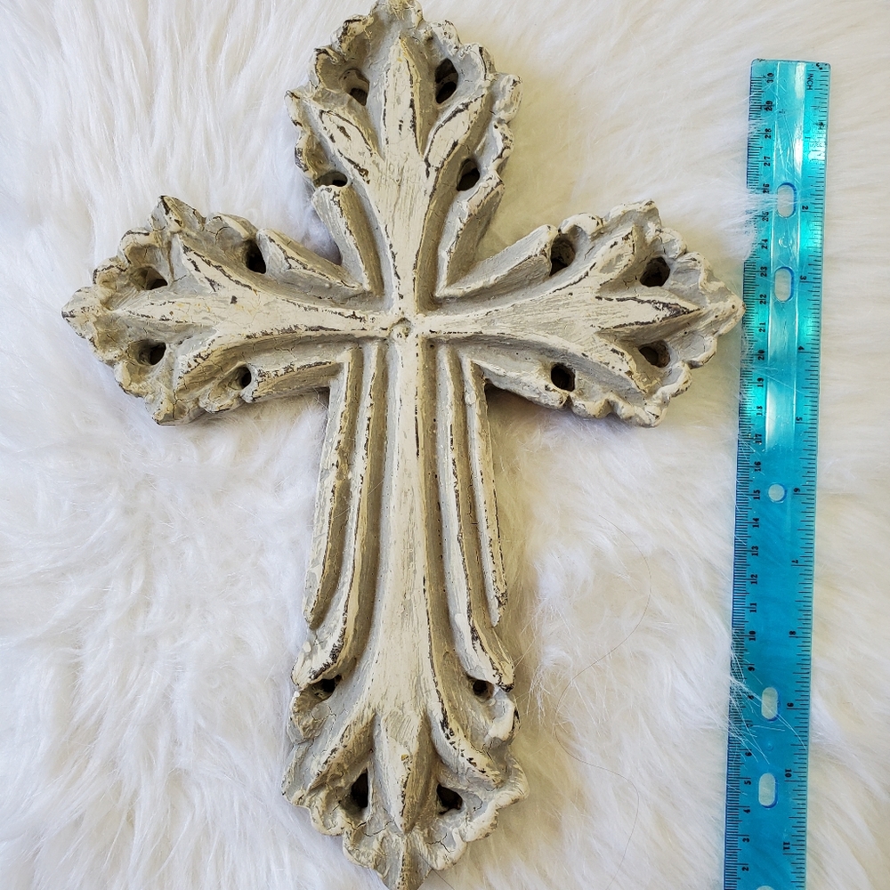Cross wall decor